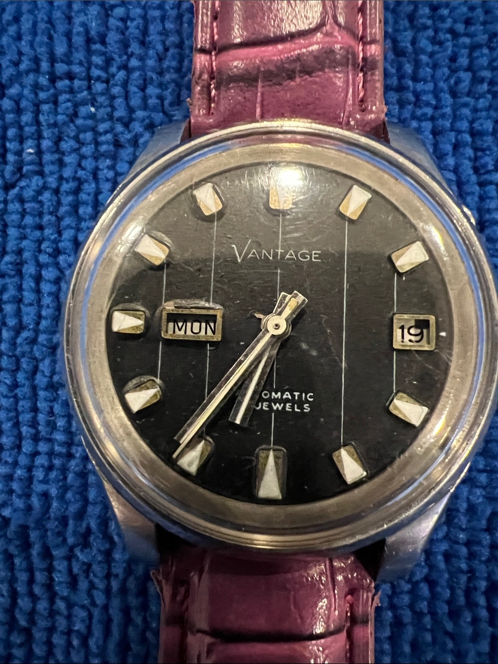 Men's vantage Black 21 jewel Dial Automatic Watch with Purple Strap